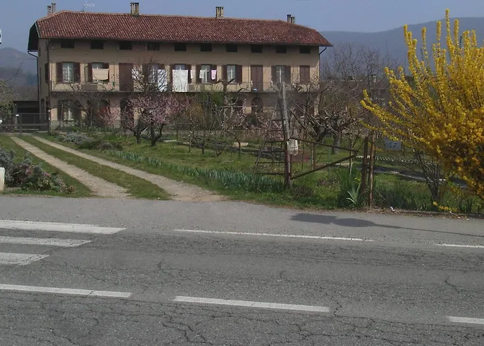 Oda ve Kahvaltı U Tej