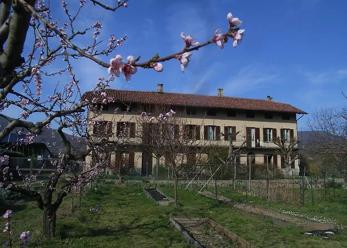 Oda ve Kahvaltı U Tej 3*