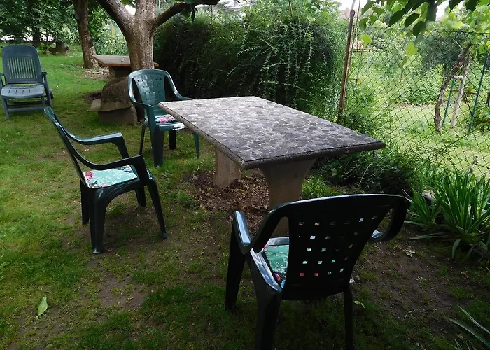 Oda ve Kahvaltı U Tej 3*