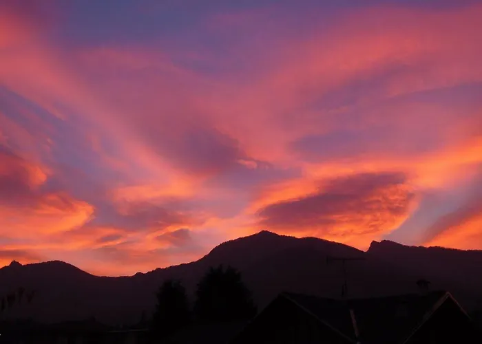 U Tej Oda ve Kahvaltı 3*